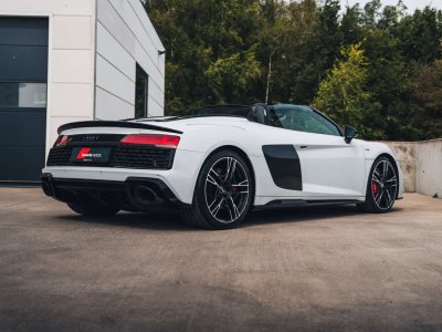 Audi R8 Spyder V10 Performance Quattro Suzuka Grey   - 4