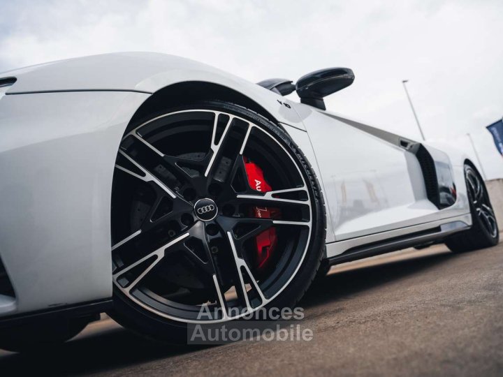 Audi R8 Spyder V10 Performance Quattro Suzuka Grey - 9