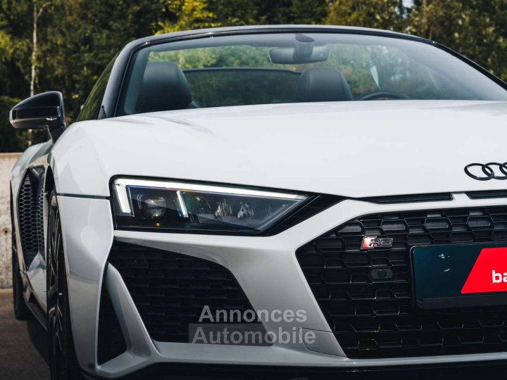 Audi R8 Spyder V10 Performance Quattro Suzuka Grey - 10