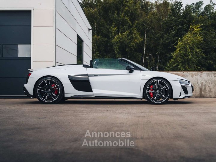 Audi R8 Spyder V10 Performance Quattro Suzuka Grey - 13