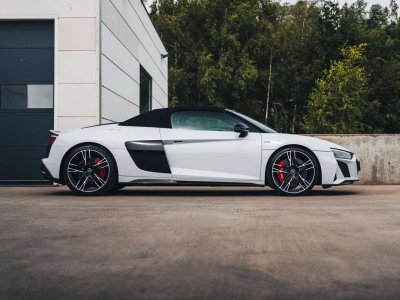 Audi R8 Spyder V10 Performance Quattro Suzuka Grey   - 16