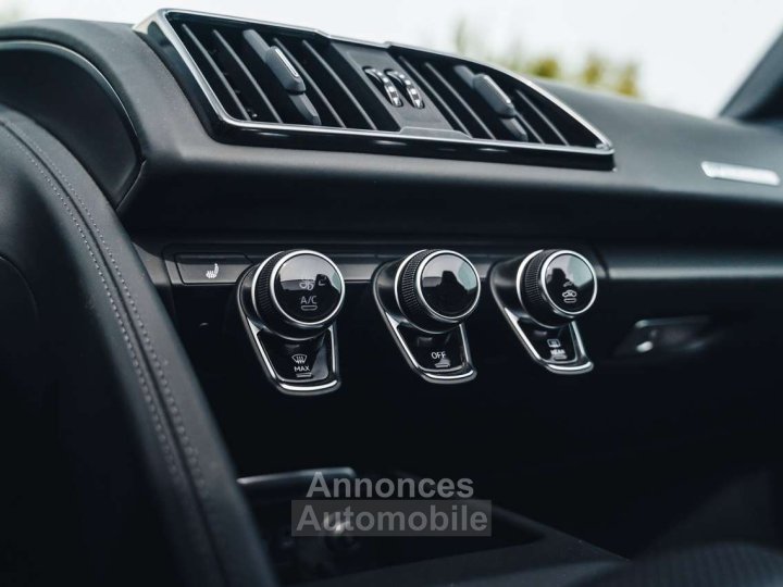 Audi R8 Spyder V10 Performance Quattro Suzuka Grey - 21
