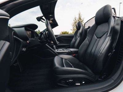 Audi R8 Spyder V10 Performance Quattro Suzuka Grey   - 22