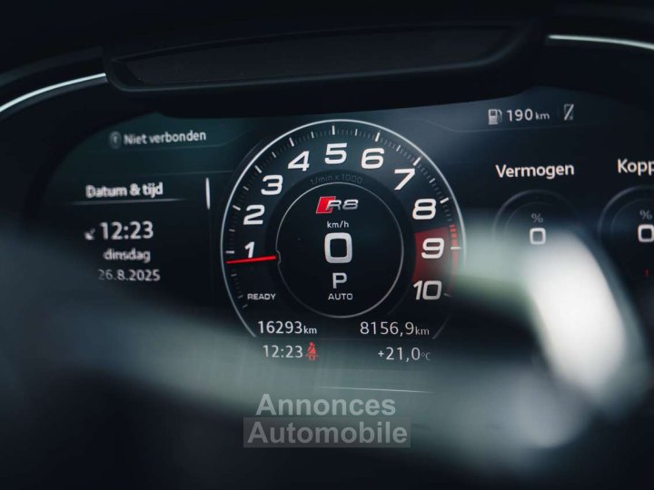 Audi R8 Spyder V10 Performance Quattro Suzuka Grey - 25