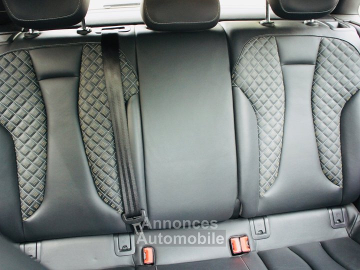 Audi RS3 SPORTBACK 25 TFSI 367 QUATTRO S TRONIC - 10