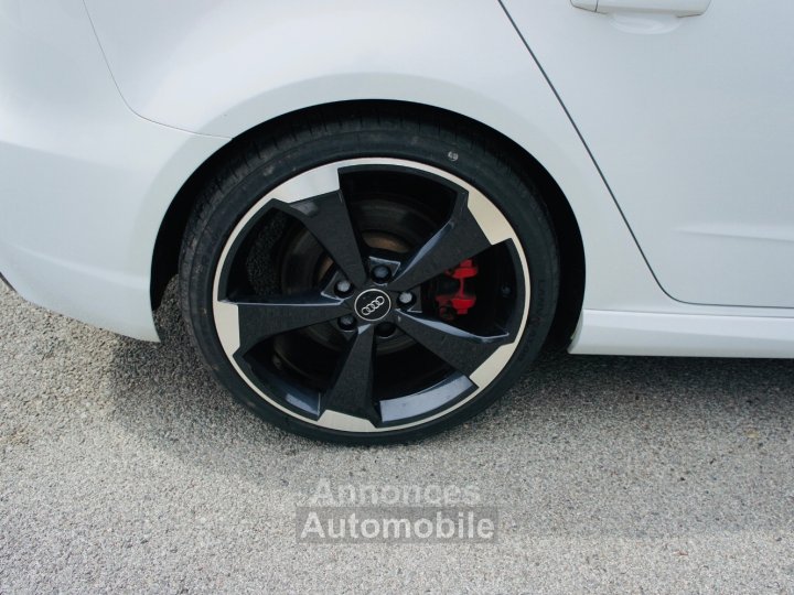 Audi RS3 SPORTBACK 25 TFSI 367 QUATTRO S TRONIC - 24