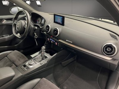 Audi S3 Sportback · 20 TFSI · 300 ch · quattro · Bi-Xénon · Sièges chauffants   - 14