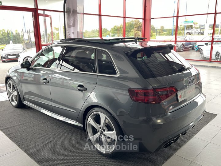 Audi RS3 SPORTBACK 2,5 TFSI 367 S-TRONIC 7 QUATTRO TOIT PANORAMIQUE GPS CAMERA KEYLESS HIFI BANG&OLUFSEN - 24