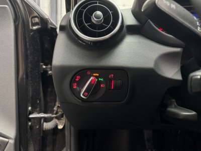 Audi A1 14 TFSI 125 BVM6 Ambition Luxe - 23