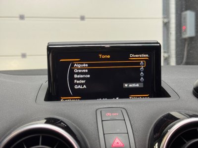 Audi A1 14 TFSI 125 BVM6 Ambition Luxe - 29