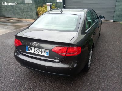Audi A4 Belle tdi 143ch 2011 pack cuir clim revise reprise   - 3
