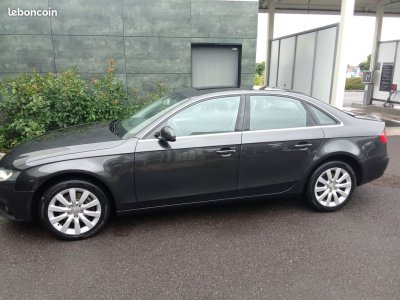 Audi A4 Belle tdi 143ch 2011 pack cuir clim revise reprise   - 5