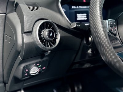 Audi TT COUPE (3) 40 TFSI 197 S tronic 7 S line   - 21