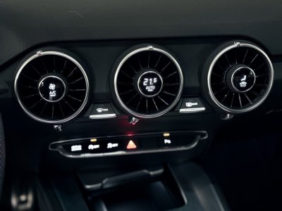 Audi TT COUPE (3) 40 TFSI 197 S tronic 7 S line   - 22