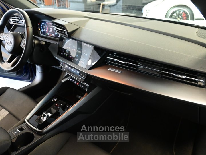 Audi A3 Sportback 30 TFSI Mild Hybrid 110 S tronic 7 Design - 14