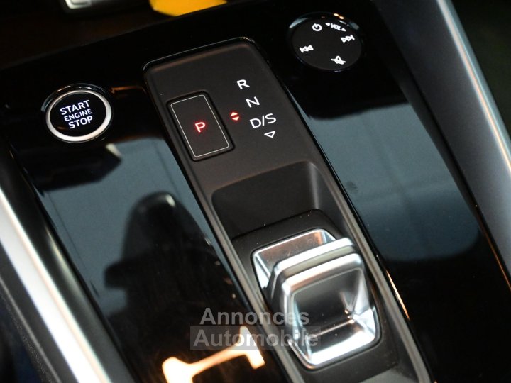Audi A3 Sportback 30 TFSI Mild Hybrid 110 S tronic 7 Design - 16