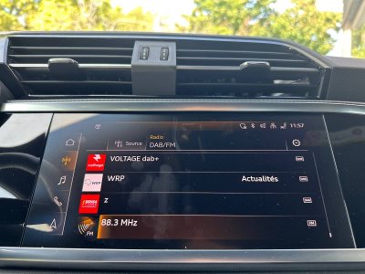 Audi Q3 35 TFSI 150 ch S tronic 7 S line   - 57