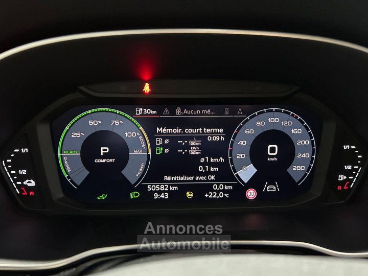 Audi Q3 Sportback 45 TFSIe  245 ch S tronic 6 S line - 24