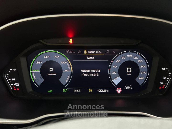 Audi Q3 Sportback 45 TFSIe  245 ch S tronic 6 S line - 26
