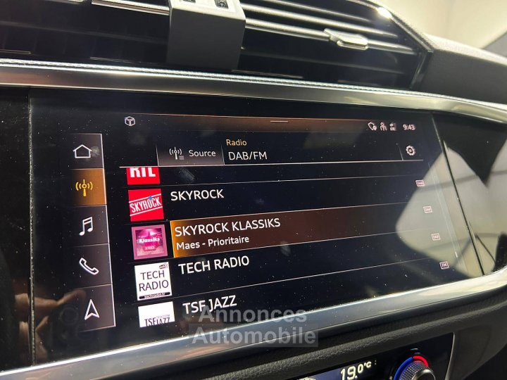 Audi Q3 Sportback 45 TFSIe  245 ch S tronic 6 S line - 30
