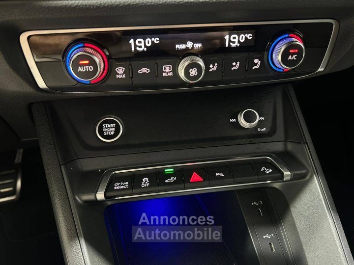 Audi Q3 Sportback 45 TFSIe  245 ch S tronic 6 S line - 42