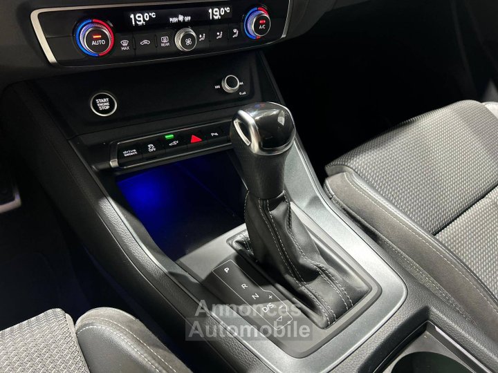 Audi Q3 Sportback 45 TFSIe  245 ch S tronic 6 S line - 43
