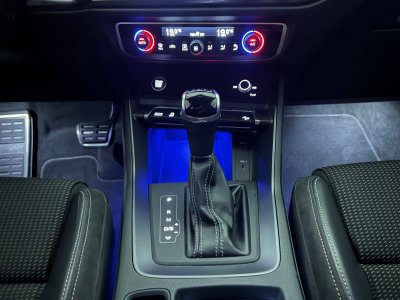 Audi Q3 Sportback 45 TFSIe  245 ch S tronic 6 S line   - 47