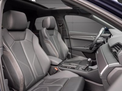 Audi Q3  Sportback · 45 TFSI e · 245 ch · S-Line · Toit pano &amp; Ouvrant - Virtual Cockpit   - 15