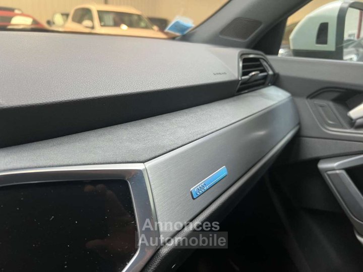 Audi Q3 45 TFSIe 245 ch S tronic 6 S line - 13