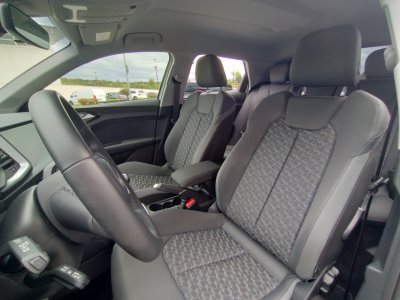 Audi A1 ADVANCED 30 TFSI 110 CH BV6   - 12