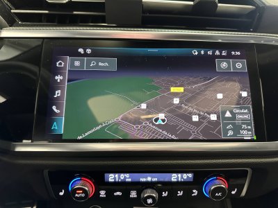 Audi Q3 35 TFSI 150 ch S tronic 7 S line   - 17