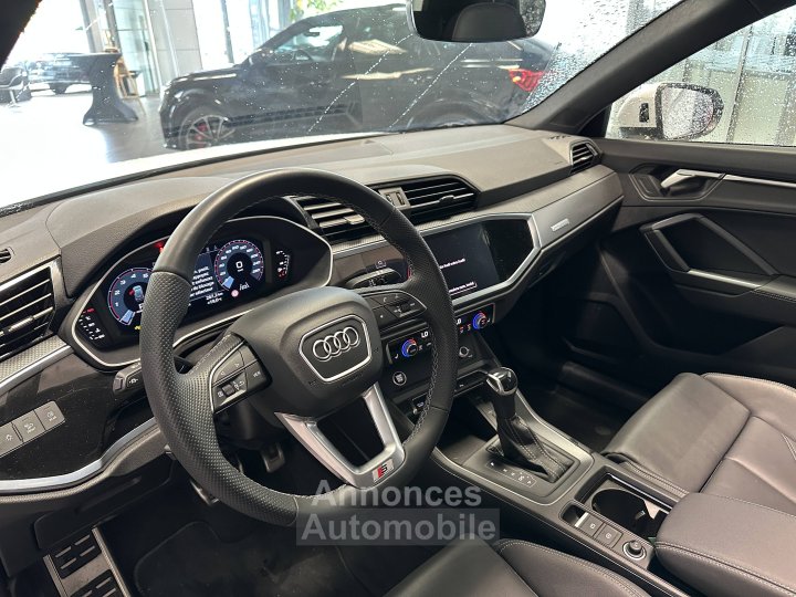 Audi Q3 35 TFSI 150 ch S tronic 7 S line - 25