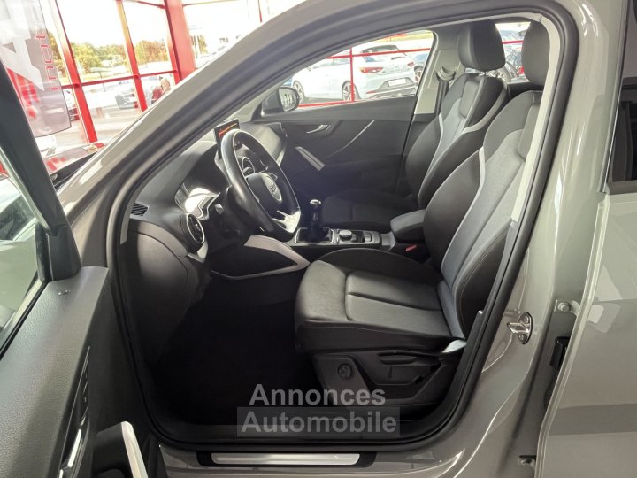 Audi Q2 30 TFSI 1,0 116 TYPE SPORT ATTELAGE GPS FULL LED REGULATEUR LIMITEUR SOUND SYSTEM SIEGES SPO - 14