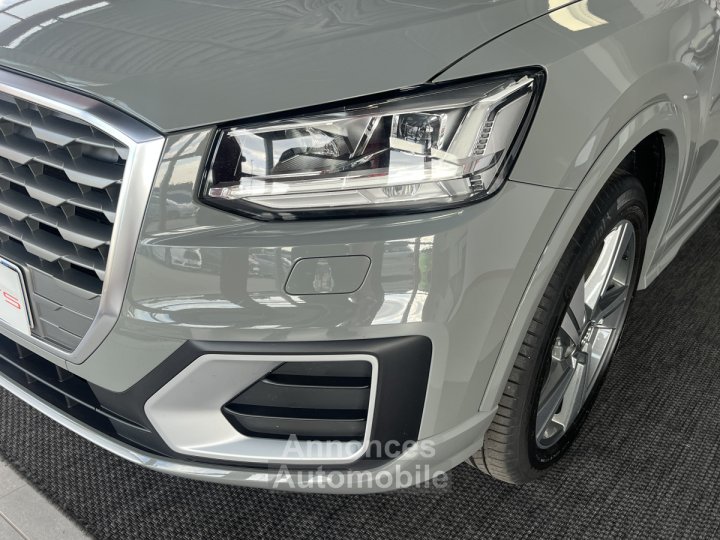 Audi Q2 30 TFSI 1,0 116 TYPE SPORT ATTELAGE GPS FULL LED REGULATEUR LIMITEUR SOUND SYSTEM SIEGES SPO - 21