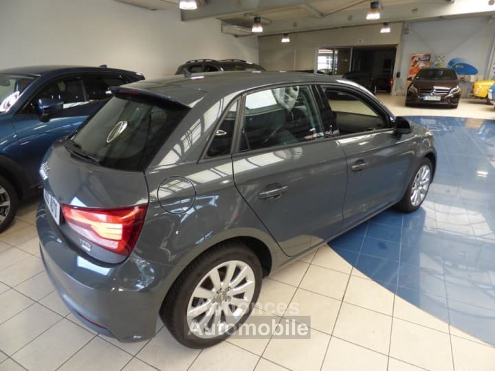Audi A1 Sportback 10 TFSI ultra 95 CH DESIGN - 4