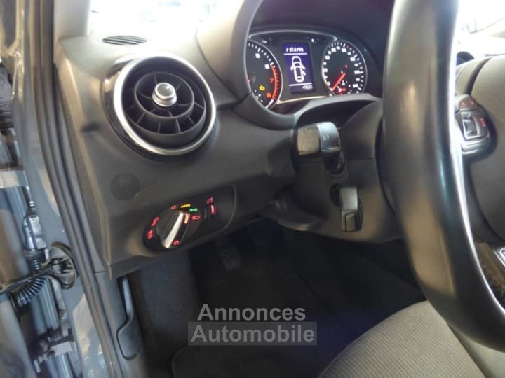 Audi A1 Sportback 10 TFSI ultra 95 CH DESIGN - 9