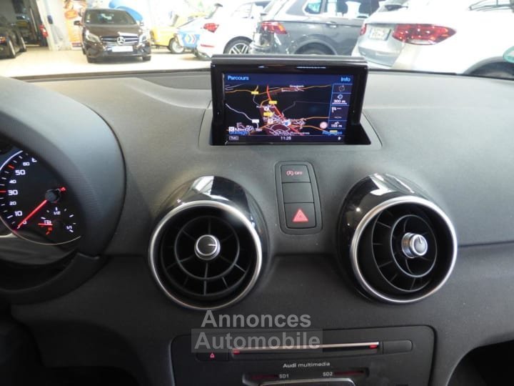 Audi A1 Sportback 10 TFSI ultra 95 CH DESIGN - 10