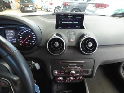 Audi A1 Sportback 10 TFSI ultra 95 CH DESIGN   - 13