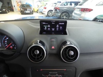 Audi A1 Sportback 10 TFSI ultra 95 CH DESIGN   - 14