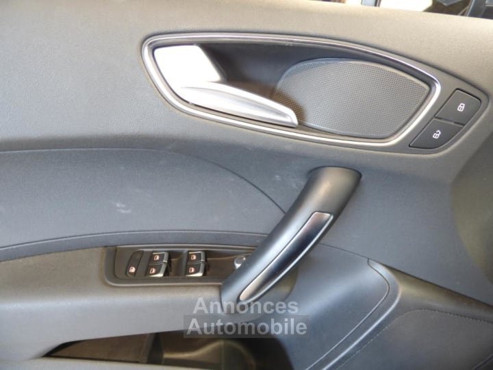 Audi A1 Sportback 10 TFSI ultra 95 CH DESIGN - 15