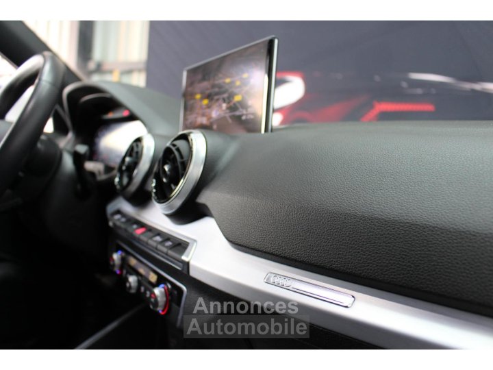 Audi Q2 15 35 TFSI - 150 cv S line Plus - 33