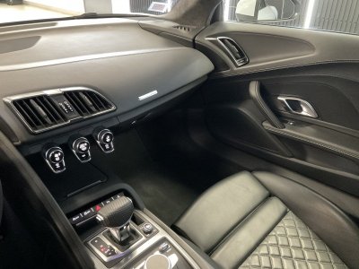 Audi R8 52 V10 FSI 540CH RWD S TRONIC 7   - 8