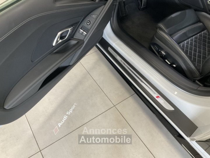 Audi R8 52 V10 FSI 540CH RWD S TRONIC 7 - 10