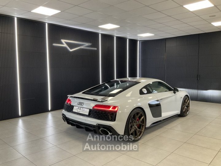 Audi R8 52 V10 FSI 540CH RWD S TRONIC 7 - 16