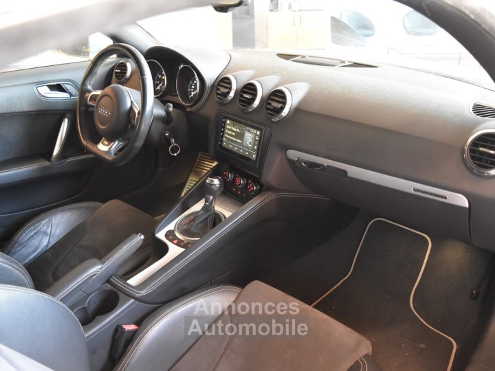 Audi TTS COUPE 20 TFSI 272 Quattro S-Tronic - 14