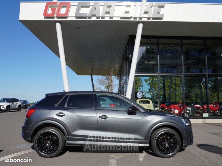 Audi Q2 S-Line 35 TFSI 150CH S-Tronic Garantie 6 ans Pack black Hayon électrique Sièges chauffants Feux LED GPS Apple Car Play Park assist 19P 409-mois - 2
