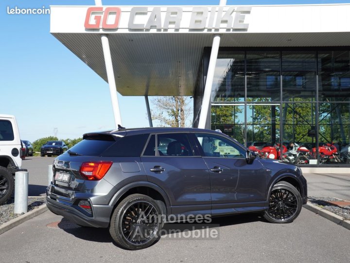 Audi Q2 S-Line 35 TFSI 150CH S-Tronic Garantie 6 ans Pack black Hayon électrique Sièges chauffants Feux LED GPS Apple Car Play Park assist 19P 409-mois - 3