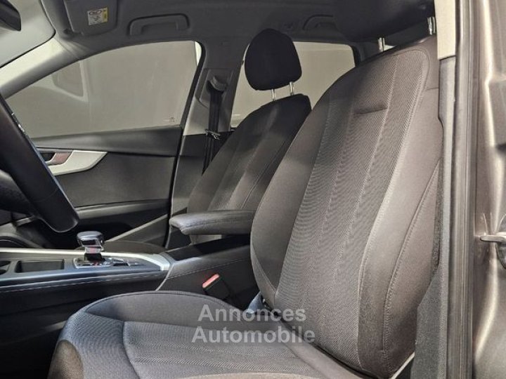 Audi A4 Avant 35 TDI 163ch Business Line Stronic 7 Attelage - 4