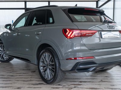 Audi Q3 Quattro 20 40 TDI 200 S-tronic S Line   - 2