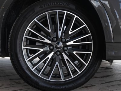 Audi Q3 Quattro 20 40 TDI 200 S-tronic S Line   - 7